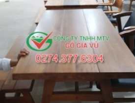 Bộ bàn ghế chất liệu gỗ xoan - Gỗ Gia Vũ - Công Ty TNHH MTV Gỗ Gia Vũ