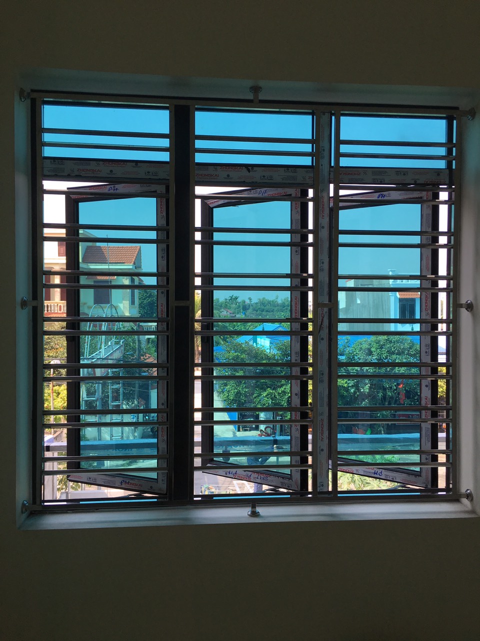 Cửa sổ inox