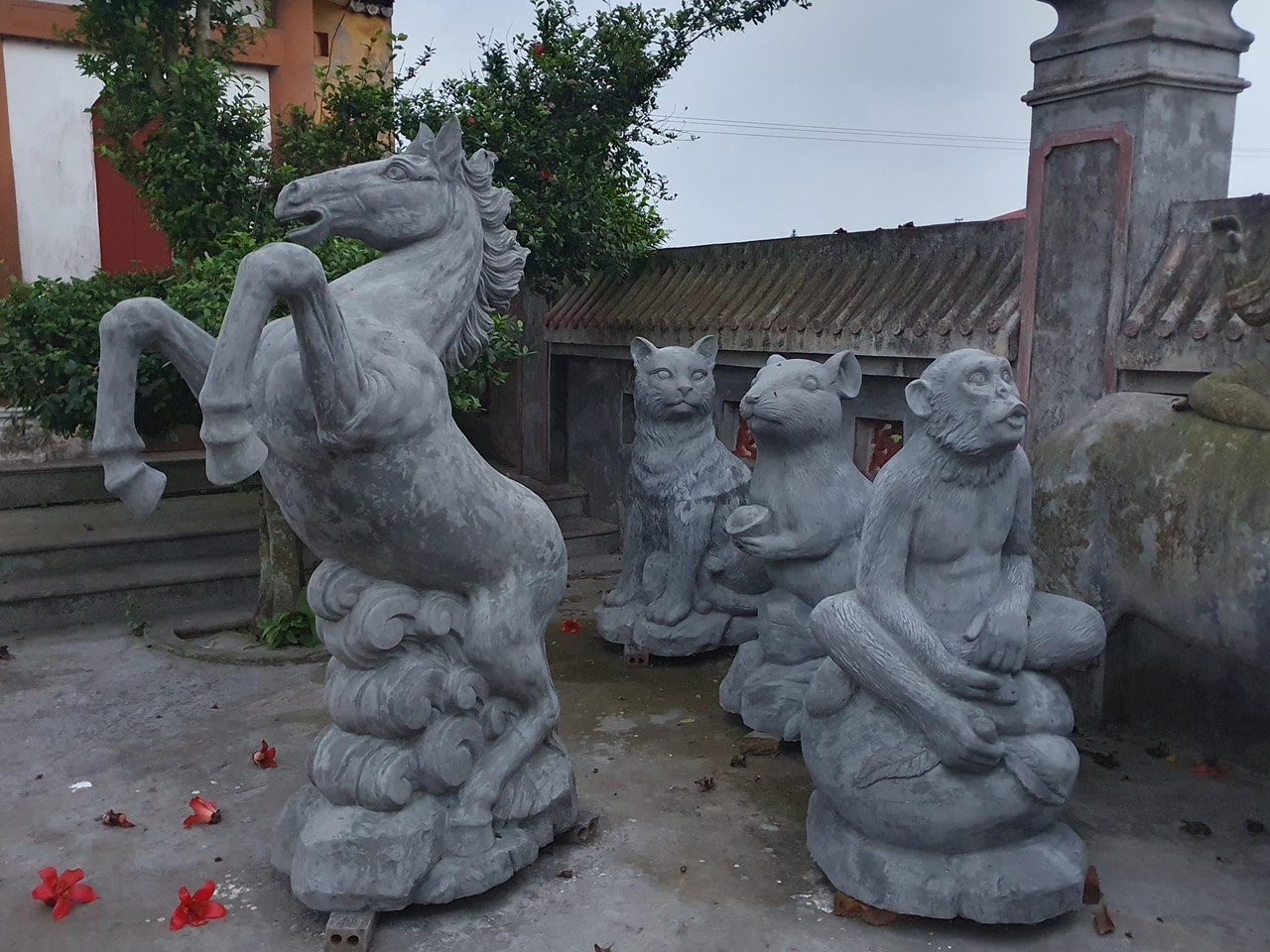 Tượng đá - Đá Mỹ Nghệ Xuân Đoàn - Doanh Nghiệp Tư Nhân Đá Mỹ Nghệ Xuân Đoàn