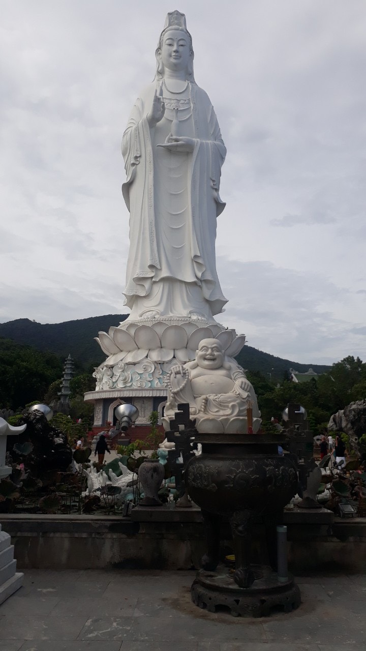 Tượng đá - Đá Mỹ Nghệ Xuân Đoàn - Doanh Nghiệp Tư Nhân Đá Mỹ Nghệ Xuân Đoàn