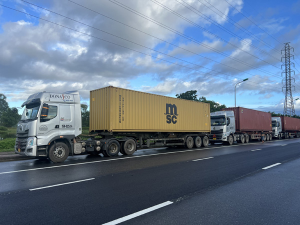 Dịch vụ vận tải đường bộ - Donasco Logistisc  - Công Ty TNHH DONASCO