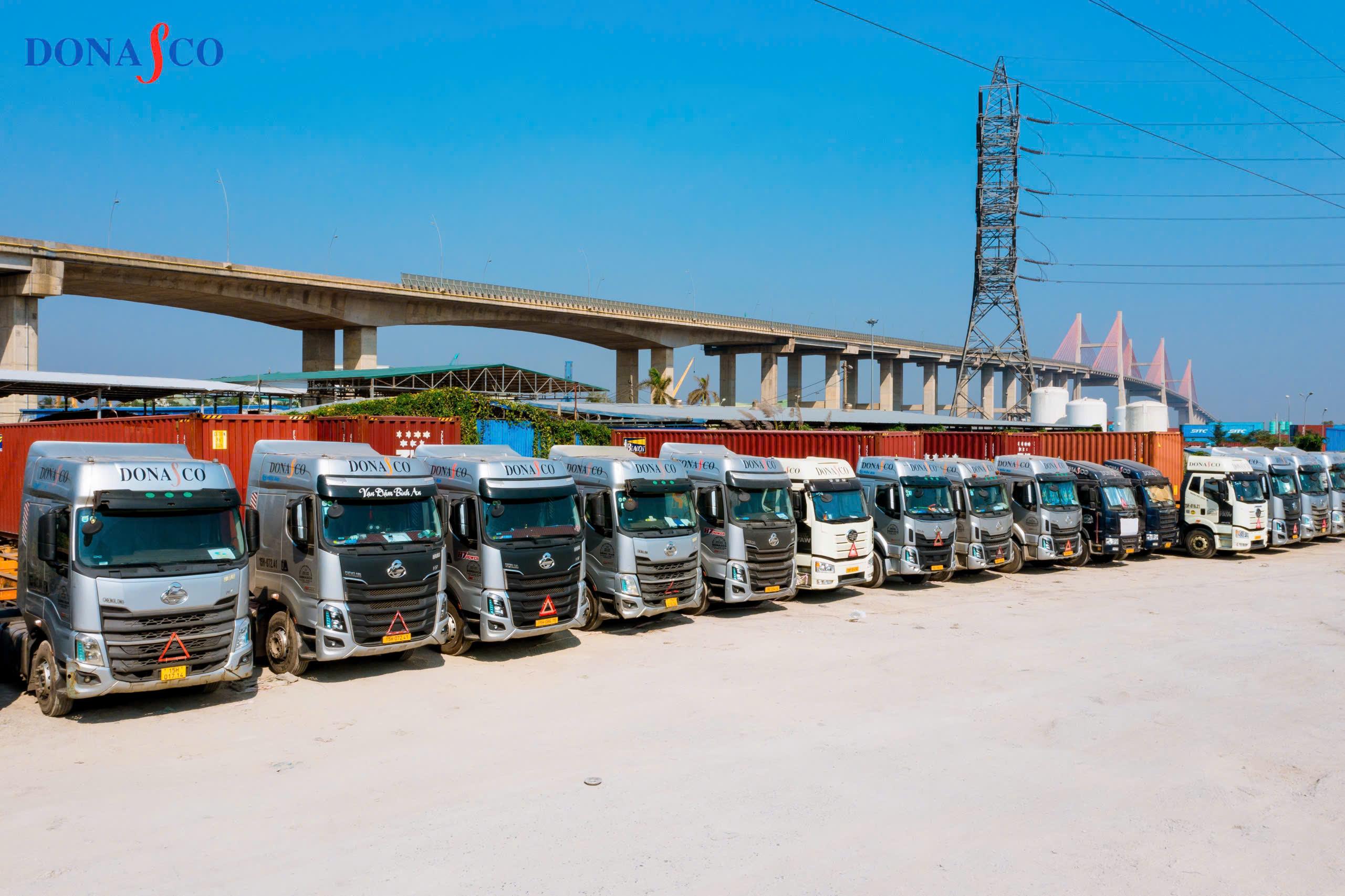 Dịch vụ vận tải đường bộ - DONASCO Logistics  - Công Ty TNHH DONASCO