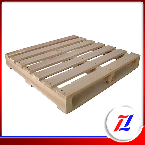 Pallet gỗ 2 hướng nâng - Bao Bì Thăng Long - Công Ty TNHH Sản Xuất Bao Bì Thăng Long