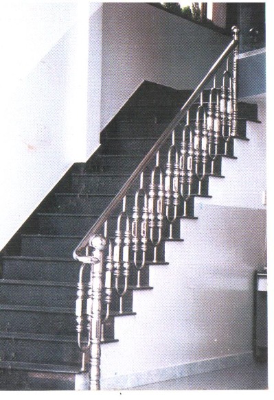 Cầu thang inox - Xưởng Cơ Khí Tổng Hợp Phúc Lâm