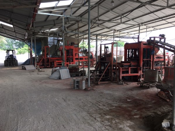 Khu sản xuất gạch Block - Gạch Long Hưng - Công Ty TNHH Gạch Long Hưng