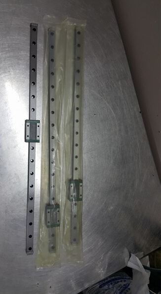 Thanh trượt tuyến tính