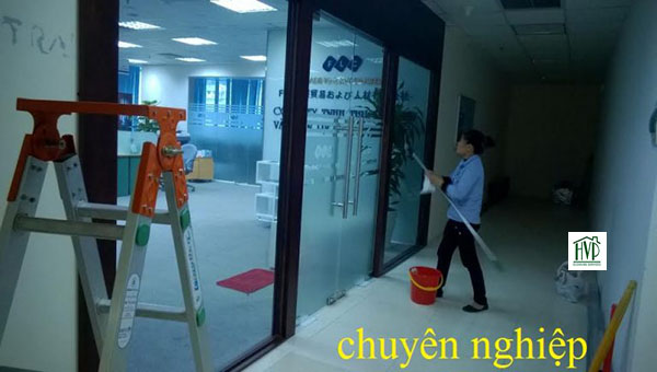 Dịch vụ vệ sinh văn phòng - Công Ty TNHH Thương Mại Dịch Vụ Hoàng Vũ Phong