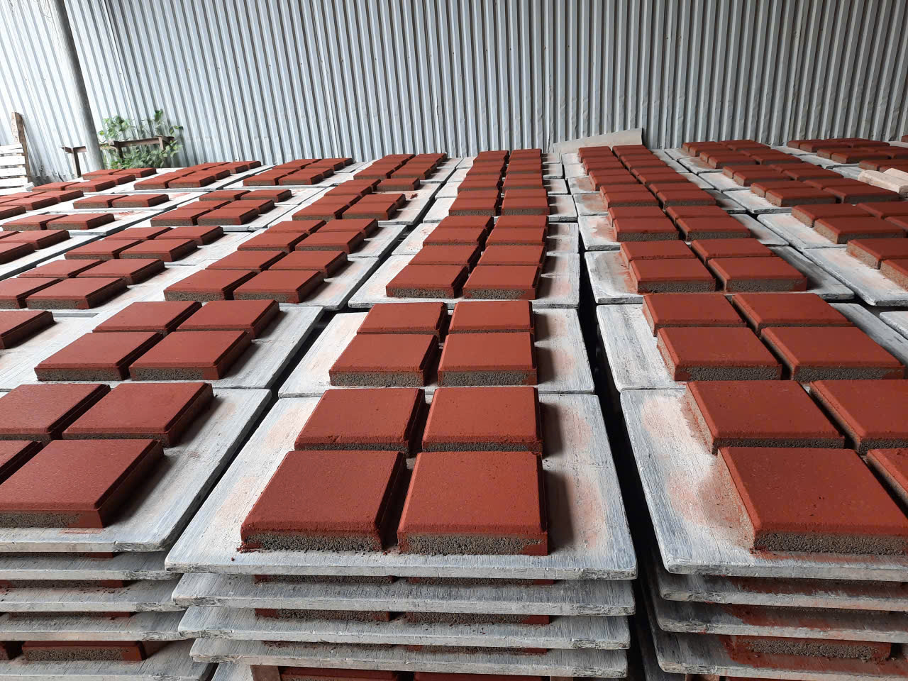 Gạch Block ép sần, gạch trồng cỏ - Gạch P&T - Công Ty TNHH P&T