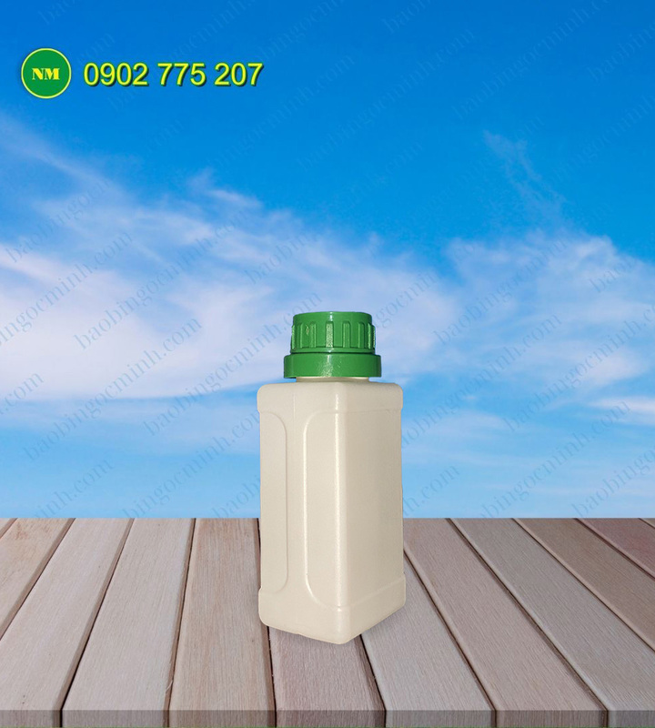 Chai nhựa 100ml vuông