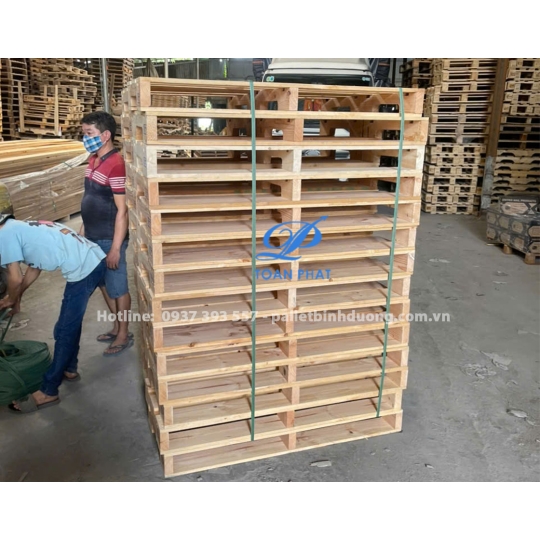 Pallet gỗ 4 hướng nâng - Pallet Toàn Phát - Công Ty TNHH Một Thành Viên Thương Mại Dịch Vụ Pa Lét Toàn Phát