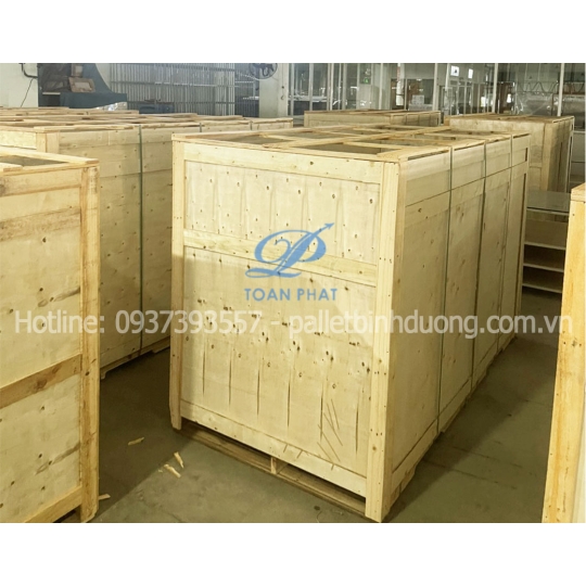Thùng gỗ Pallet kiện máy - Pallet Toàn Phát - Công Ty TNHH Một Thành Viên Thương Mại Dịch Vụ Pa Lét Toàn Phát