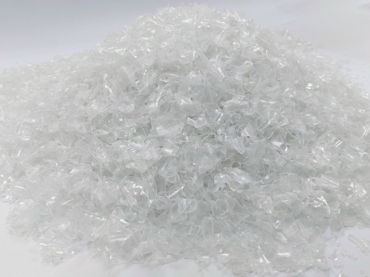 Nhựa tái chế PET Flakes - Dây Đai Nhựa Hiroyuki - Công Ty TNHH Hiroyuki Vietnam