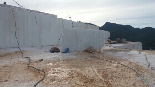 Mỏ khai thác đá