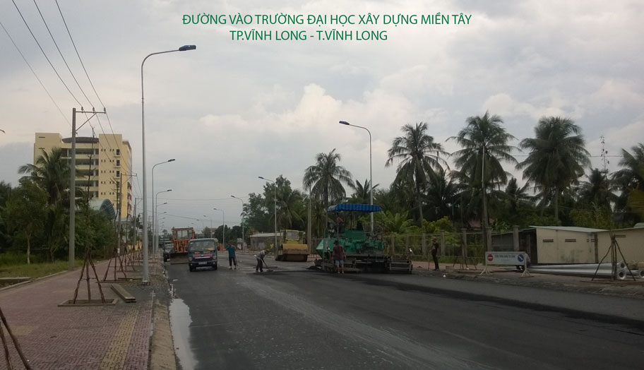 Đường vào Trường Đại Học XD Miền Tây - Thiết Bị Chiếu Sáng Đức Phát - Công Ty TNHH Sản Xuất Thương Mại Dịch Vụ Và Xây Dựng Đức Phát