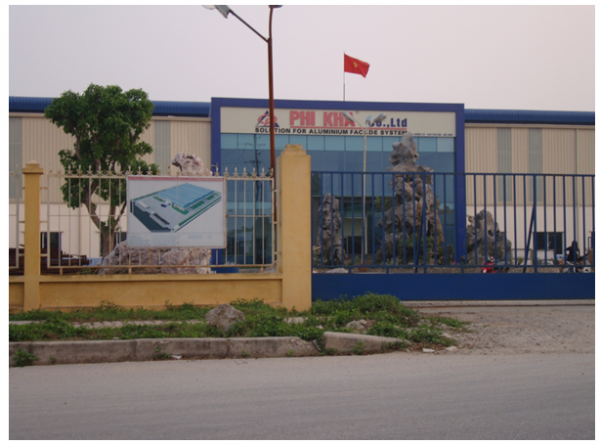 Nhà máy sản xuất khung nhôm kính Phi Kha