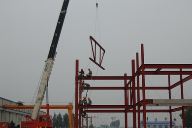 Thi công nhà thép cao tầng