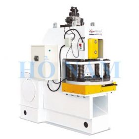 Máy cắt góc thủy lực - Máy Móc Cơ Khí Hồ Nam - Công Ty TNHH Thiết Bị Công Nghiệp Hồ Nam