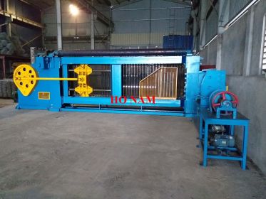 Máy đan lưới rọ đá