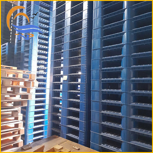 Hình ảnh kho hàng công ty Thiên Nam Phú