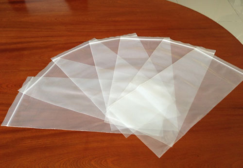 Túi zipper - Bao Bì Nhựa SVN - Công Ty TNHH Phát Triển Công Nghệ SVN