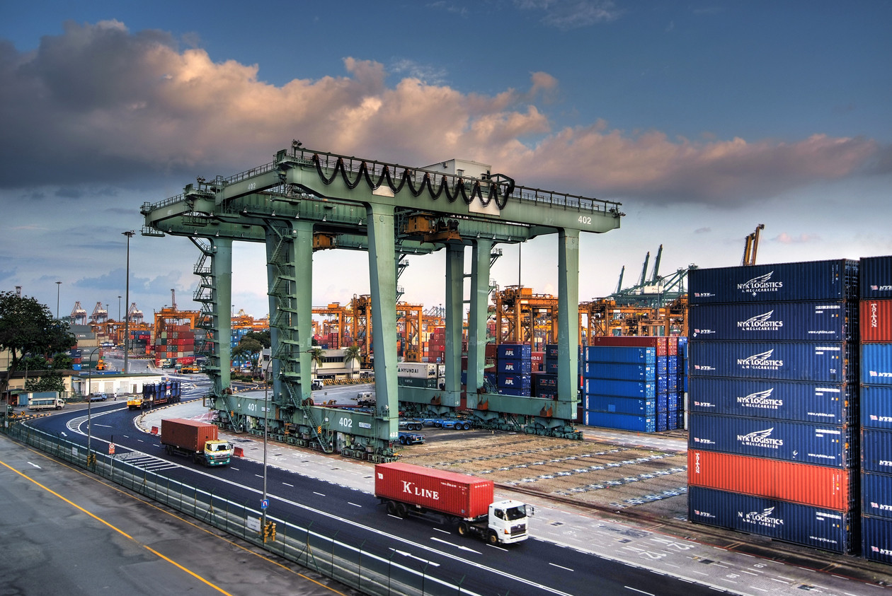 Dịch Vụ Logistics - Công Ty TNHH Sản Xuất Dịch Vụ Thương Mại Logistic Phi Long