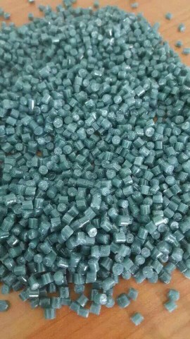 Hạt nhựa tái sinh EPS xanh - Công Ty TNHH Sản Xuất Dịch Vụ Thương Mại Logistic Phi Long
