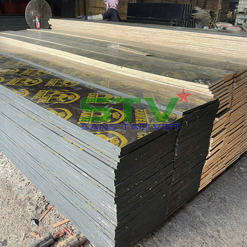 Ván ép coppha phủ phim 4M