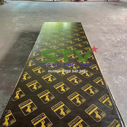 Ván ép coppha phủ phim 4M