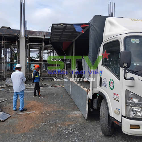 Hình ảnh đóng hàng và vận chuyển Sáng Tạo Việt