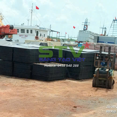 Hình ảnh đóng hàng và vận chuyển Sáng Tạo Việt