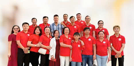 Đội ngũ nhân sự