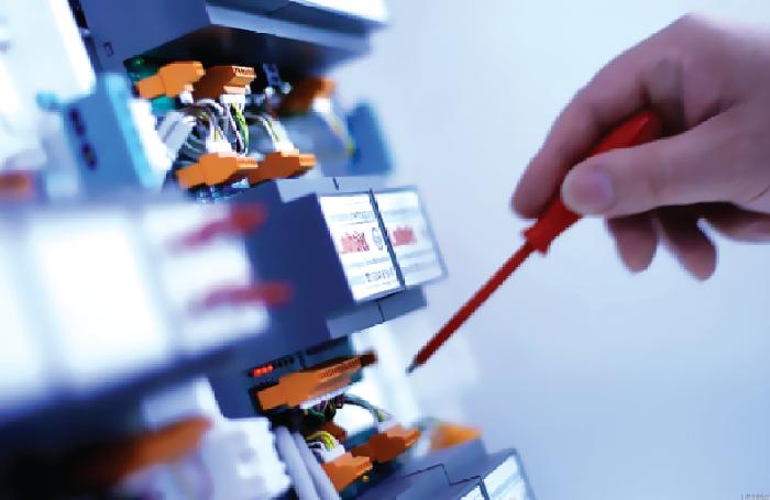 Sửa chữa các thiết bị điện công nghiệp