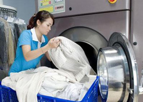 Giặt là màn cửa - Cơ Sở Giặt Hấp Nhật Quang