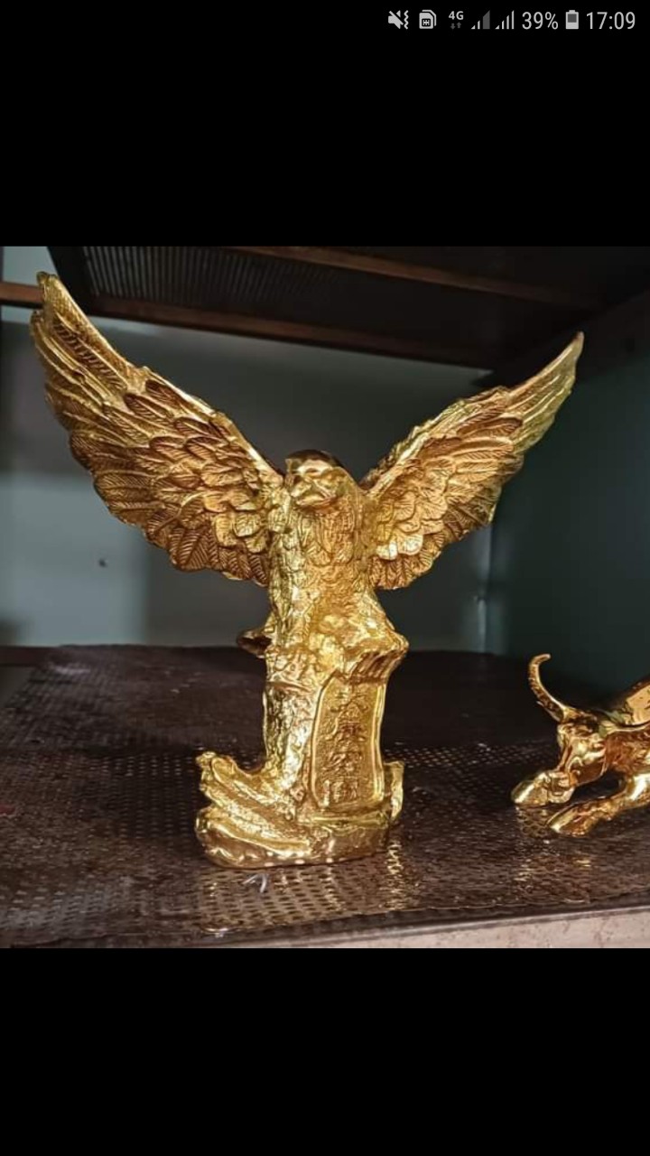 Đồ đồng mỹ nghệ