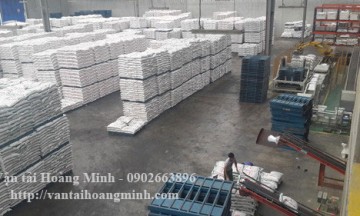 Vận chuyển thức ăn chăn nuôi - Công Ty TNHH Đầu Tư XNK Vận Tải Hoàng Minh