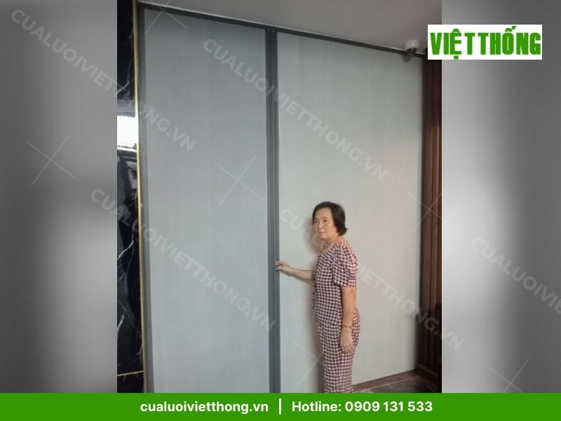 Vách ngăn xếp gấp gọn - Cửa Lưới Chống Muỗi Việt Thống Hưng Thịnh - Công Ty TNHH Sản Xuất Thương Mại Dịch Vụ Việt Thống Hưng Thịnh