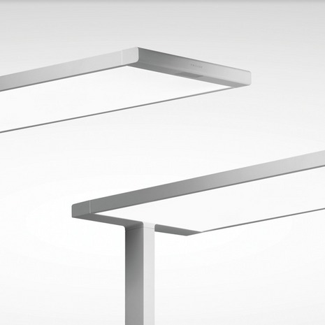 Đèn LED đứng Trilux Luceos 150W