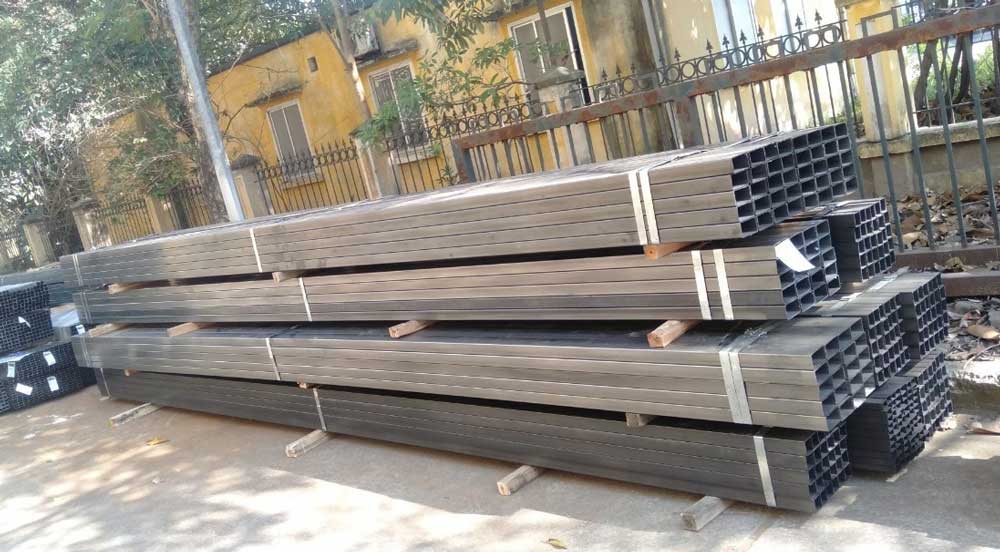 Thép hộp vuông đen - Tôn Thép Hưng Phát - Công Ty Cổ Phần Vật Tư Kim Khí Hưng Phát