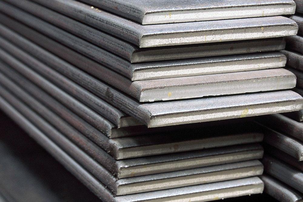 Thép lập là cán nóng - Tôn Thép Hưng Phát - Công Ty Cổ Phần Vật Tư Kim Khí Hưng Phát