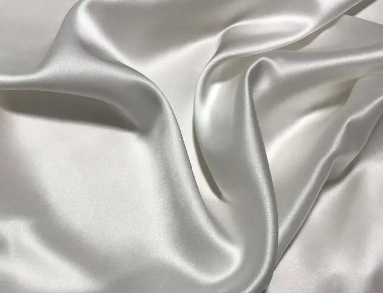 Vải Kate Silk - Vải Sợi & Bông Gòn Công Nghiệp Sơn CL - Công Ty TNHH Một Thành Viên Tư Vấn Đầu Tư Xây Dựng Thương Mại Sơn CL