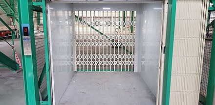 Thang nâng hàng