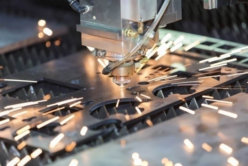 Máy cắt Laser - Khuôn Mẫu Tiến Huy - Công Ty TNHH  Cơ Khí Khuôn Mẫu Tiến Huy