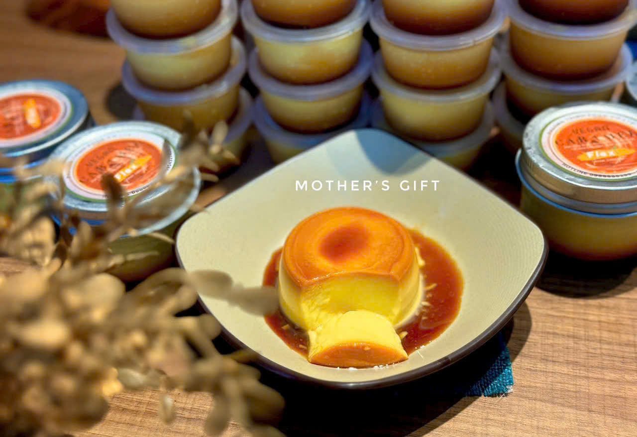 Panna cotta - Thực Phẩm Chay Phương Thịnh - Công Ty TNHH Thực Phẩm và Dịch Vụ Ăn Uống Phương Thịnh