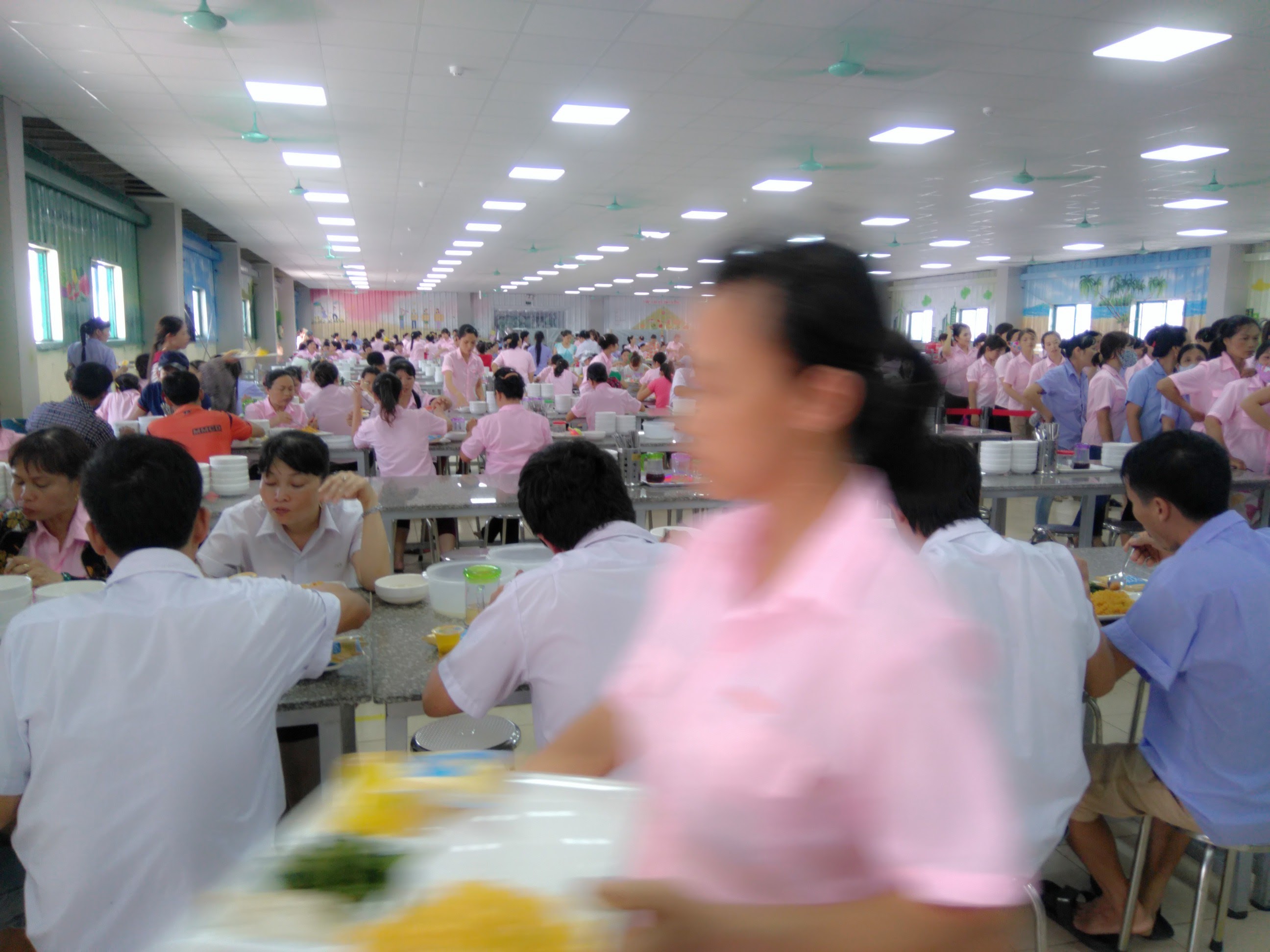 Suất ăn công nhân - Suất Ăn Công Nghiệp Đại Thuận - Công Ty TNHH SX Và DV TM Đại Thuận
