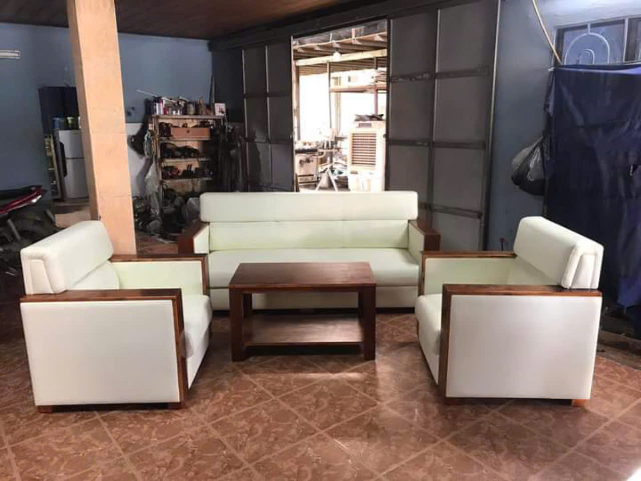 Bộ ghế sofa gia đình - Sofa Đức Dũng - Công Ty TNHH Thương Mại Dịch Vụ Sản Xuất Ghế Đức Dũng