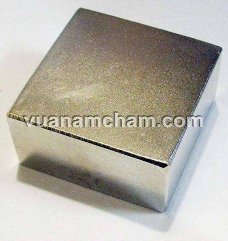 Nam châm vĩnh cửu 100x100x30m