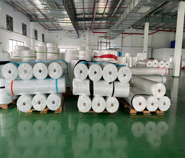 Vải không dệt - Bao PP Dệt Hoàng Trường Packaging - Công Ty TNHH Sản Xuất Thương Mại Quốc Tế Hoàng Trường Packaging