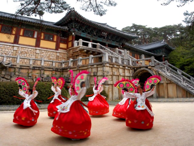 Tour du lịch Hàn Quốc - Công Ty Cổ Phần Công Nghệ Du Lịch Bestprice