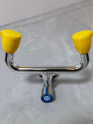 Vòi rửa mắt khẩn cấp gắn lavabo