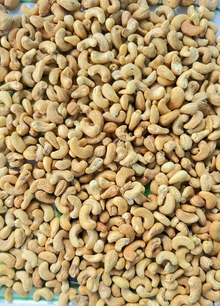 Hạt điều nhân
